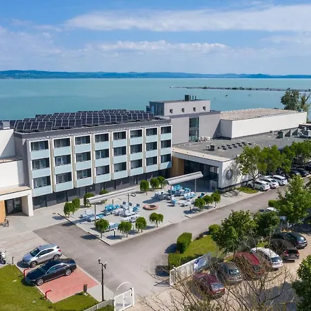 Otp 3* Balatonszemes