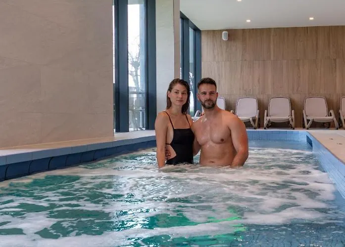 מלון Otp Balatonszárszó