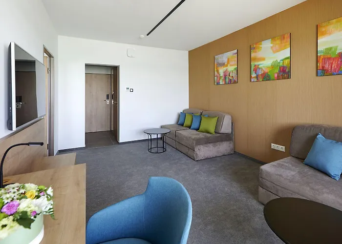 Otp Hotel Balatonszárszó